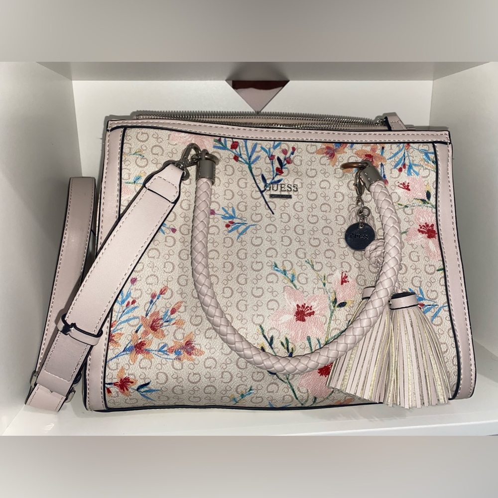 GUESS Los Angeles Floral Handbag